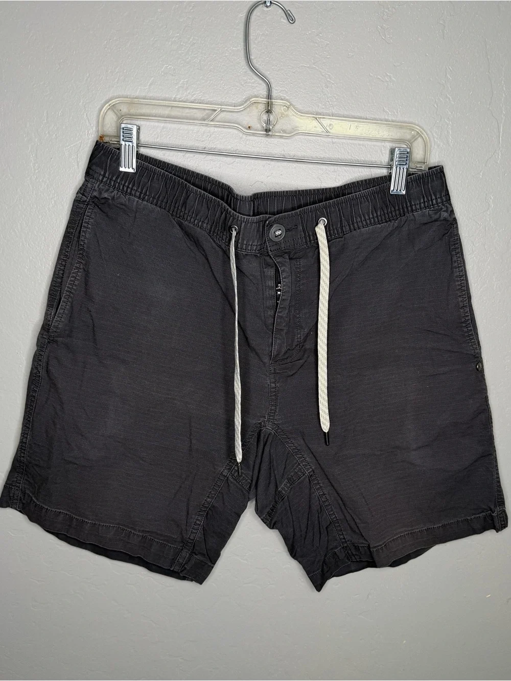 Vuori Shorts Small V370 Ripstop Climber Charcoal Gray 8